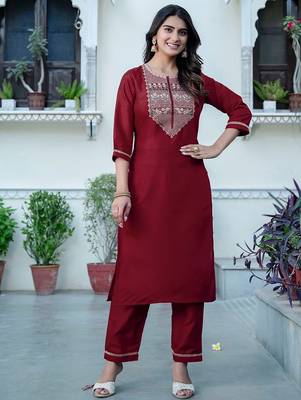Women Floral Embroidered Kurta with Trousers & Dupatta 6