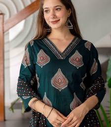 Women Ethnic Motifs Printed Regular Kurta with Trousers & Dupatta