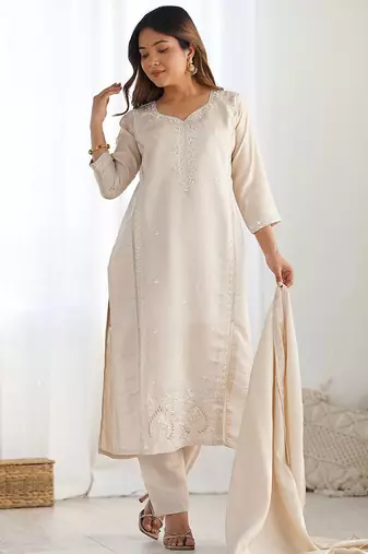 Women Ethnic Motifs Embroidered Kurta with Trousers & Dupatta