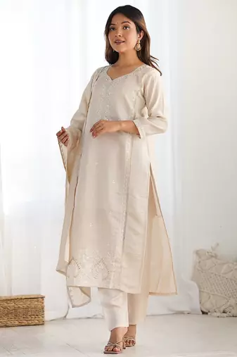Women Ethnic Motifs Embroidered Kurta with Trousers & Dupatta