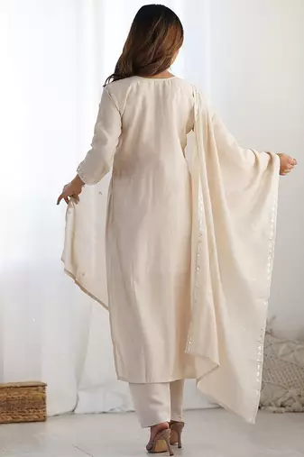 Women Ethnic Motifs Embroidered Kurta with Trousers & Dupatta