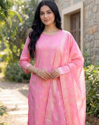 Women Ethnic Motifs Printed Regular Kurta with Trousers & With Dupatta 3