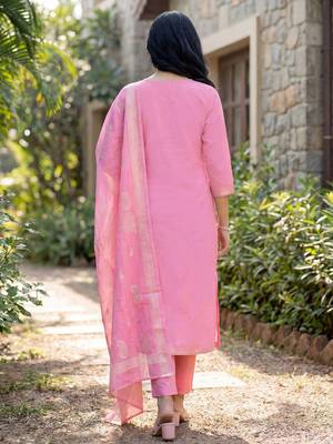 Women Ethnic Motifs Printed Regular Kurta with Trousers & With Dupatta 5
