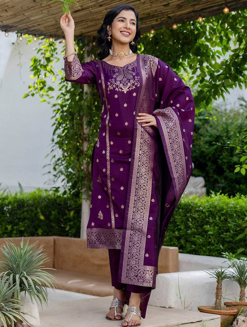 Women Woven Design Kurta with Trousers & Dupatta