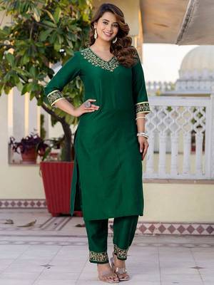 Women Ethnic Motifs Embroidered Kurta with Trousers & With Dupatta 6