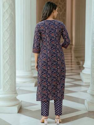 Women Ethnic Motifs Printed Kurta with Trousers & Dupatta 5