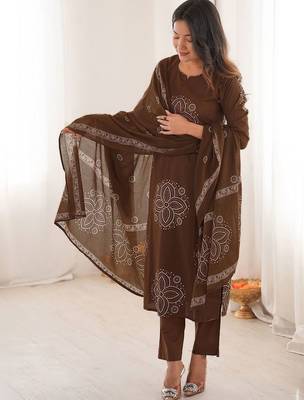 Women Ethnic Motifs Printed Regular Kurta with Trousers & With Dupatta 1