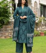 Women Ethnic Motifs Printed Kurta with Trousers & Dupatta