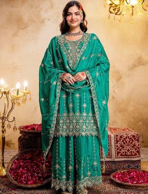 Women Ethnic Motifs Embroidered Regular Thread Work Kurta with Sharara & With Dupatta 4