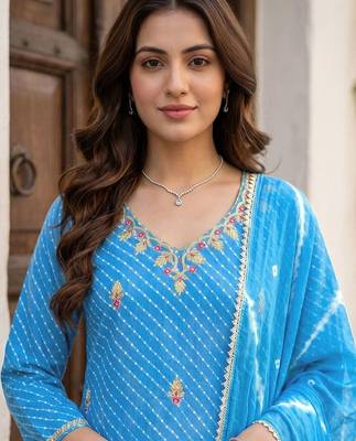 Women Printed Regular Thread Work Pure Cotton Kurta with Trousers & With Dupatta 2