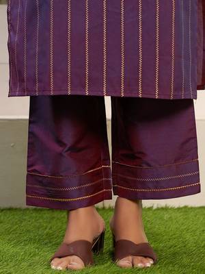 Women Striped Kurta with Palazzo & Dupatta 7