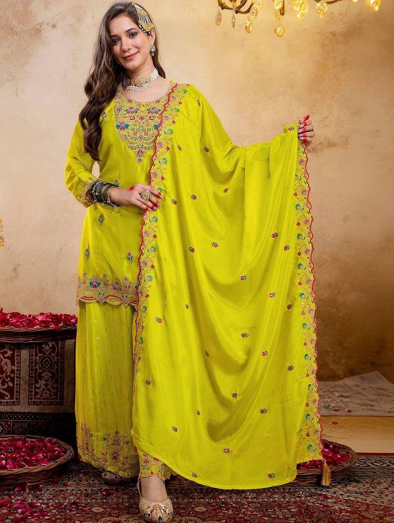 Women Ethnic Motifs Embroidered Regular Thread Work Kurta with Palazzos & With Dupatta