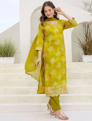 Women Abstract Printed Kurta with Trousers & Dupatta 4