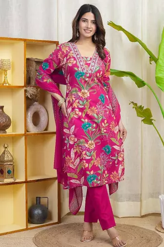 Women Floral Printed Sequinned Regular Straight Kurta with Trousers & Dupatta