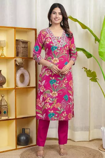 Women Floral Printed Sequinned Regular Straight Kurta with Trousers & Dupatta