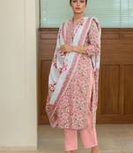 Women Floral Printed Kurta with Trousers & Dupatta