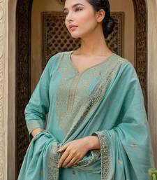 Women Regular Kurta with Trousers & With Dupatta