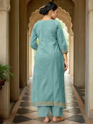 Women Regular Kurta with Trousers & With Dupatta 4