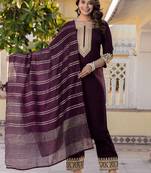 Women Floral Embroidered Kurta with Trousers & Dupatta