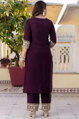 Women Floral Embroidered Kurta with Trousers & Dupatta