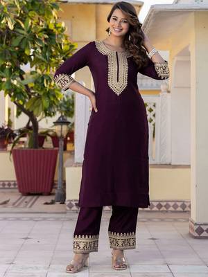 Women Floral Embroidered Kurta with Trousers & Dupatta 5