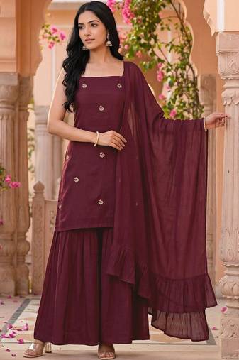 Women Embroidered Regular Thread Work Kurta with Sharara & With Dupatta