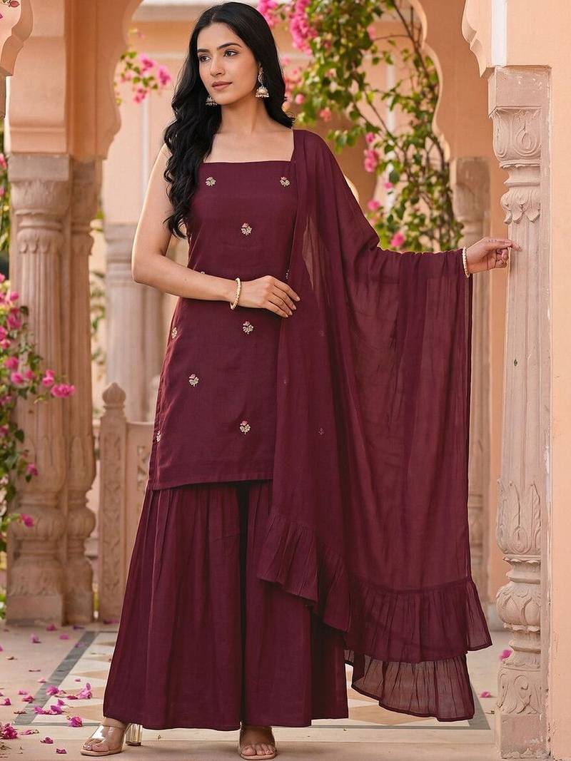 Women Embroidered Regular Thread Work Kurta with Sharara & With Dupatta