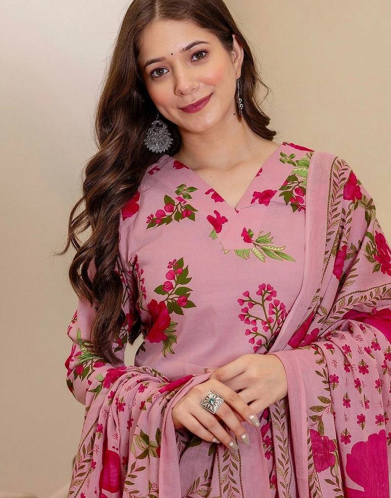 Women Floral Printed Regular Pure Cotton Kurta with Trousers & With Dupatta