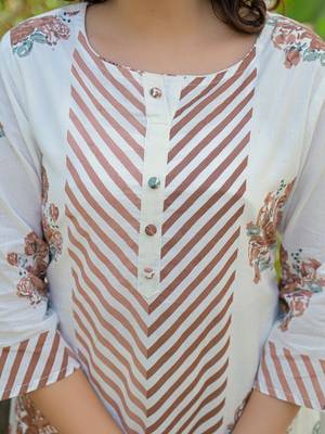 Women Floral Printed Regular Kurta with Palazzos & With Dupatta 5