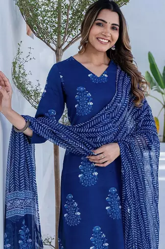 Floral Printed V-Neck Straight Kurta With Trousers & Dupatta