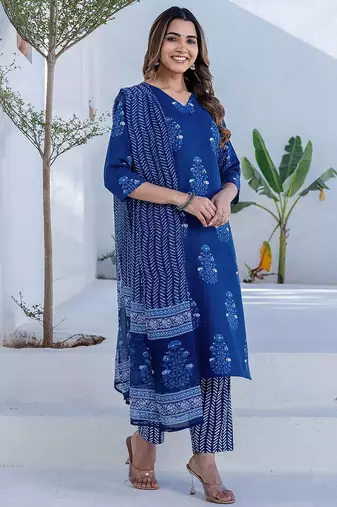 Floral Printed V-Neck Straight Kurta With Trousers & Dupatta