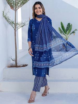 Floral Printed V-Neck Straight Kurta With Trousers & Dupatta 4