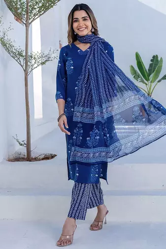 Floral Printed V-Neck Straight Kurta With Trousers & Dupatta