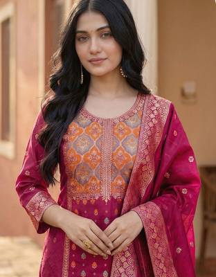 Women Ethnic Motifs Regular Kurta with Trousers & With Dupatta 2