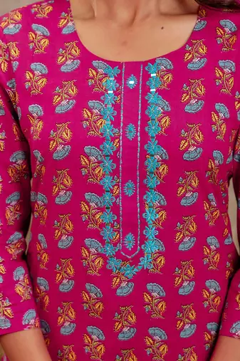 Women Floral Printed Mirror Work Kurta with Trousers & Dupatta