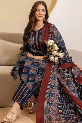 Women Geometric Printed Kurta with Palazzos & Dupatta