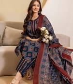 Women Geometric Printed Kurta with Palazzos & Dupatta