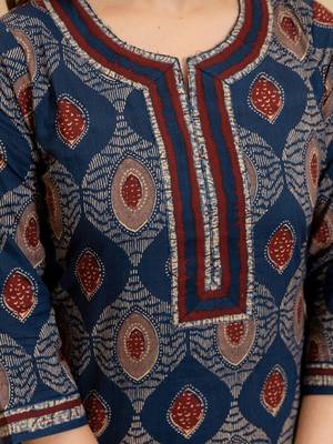 Women Geometric Printed Kurta with Palazzos & Dupatta 3