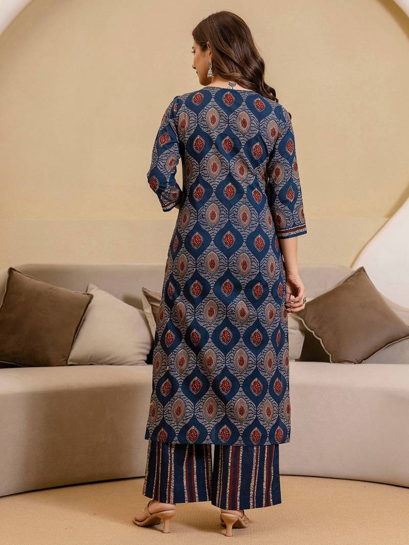 Women Geometric Printed Kurta with Palazzos & Dupatta