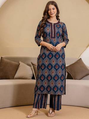 Women Geometric Printed Kurta with Palazzos & Dupatta 6
