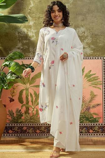 Women Floral Embroidered Regular Thread Work Kurta with Trousers & With Dupatta