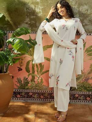 Women Floral Embroidered Regular Thread Work Kurta with Trousers & With Dupatta 7