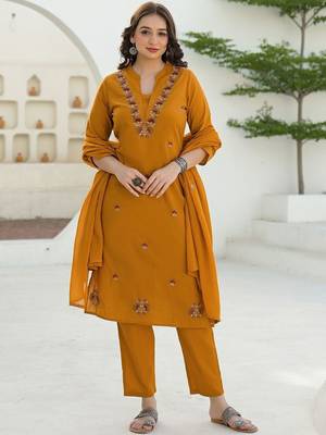 Women Ethnic Motifs Embroidered Regular Thread Work Kurta with Trousers & With Dupatta 7