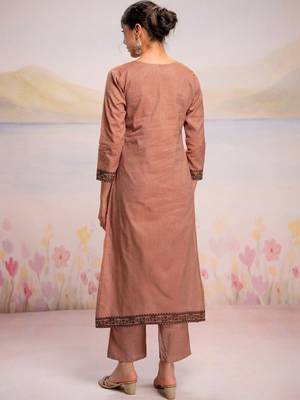 Women Floral Printed Regular Pure Cotton Kurta with Trousers & With Dupatta 3