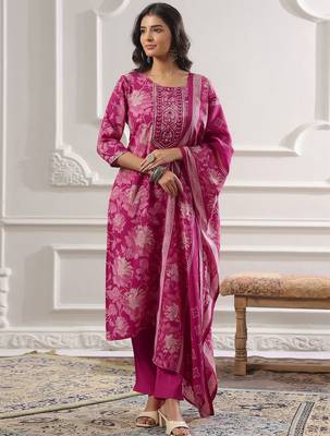 Women Floral Printed Regular Thread Work Kurta with Trousers & With Dupatta 1
