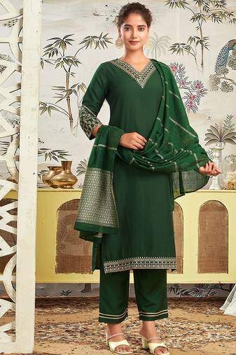 Women Ethnic Motifs Embroidered Kurta with Trousers & Dupatta