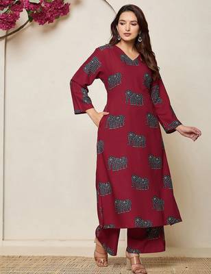 Printed Maroon Cotton Co Ords for Women 4