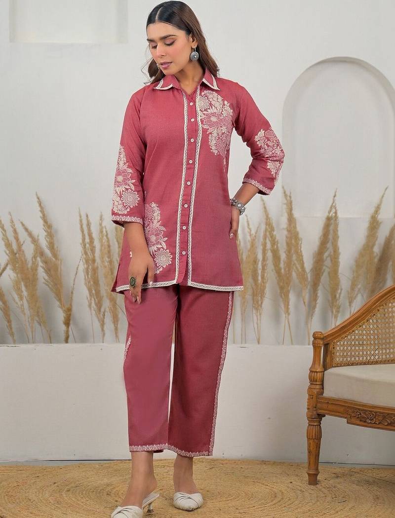 Weaving Red Cotton Blend Co Ords for Women