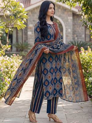Women Ethnic Motifs Printed Regular Kurta with Trousers & With Dupatta 5