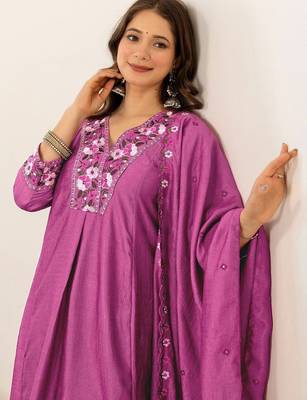Women Embroidered Regular Kurta with Trousers & With Dupatta 2